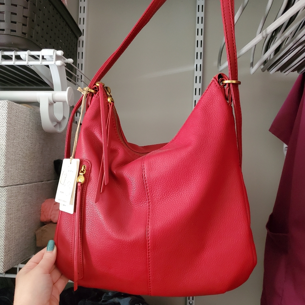 Hobo Merrin in Scarlet NWT